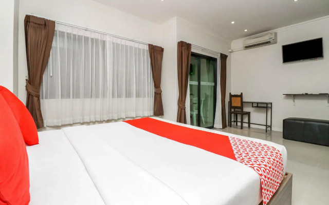 Natural Beach Hotel Pattaya