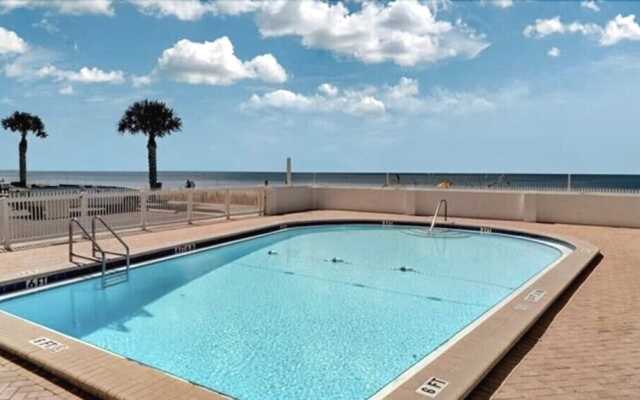 Sunset Chateau Beach Front Star5Vaca