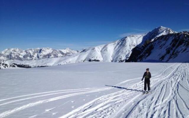 Appartement Sabrina & Gasthaus Alpenfriede