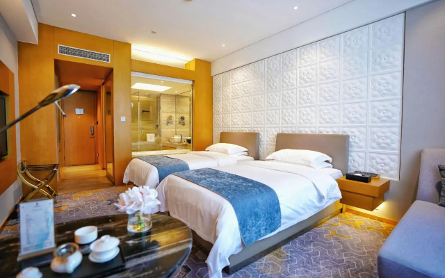 Golden Gulf Hotel