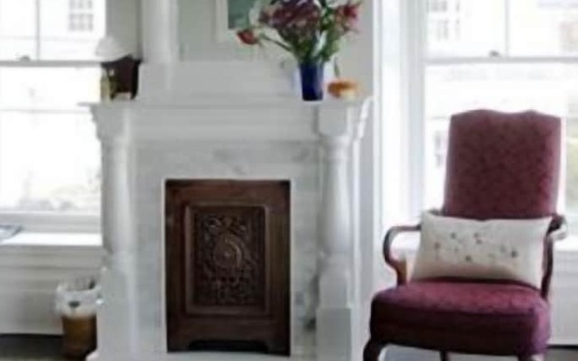 Old Granite Inn Bed & Breakfast