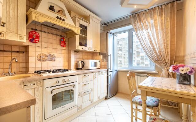 HomeHotel (ХоумХотел) на улице Есенина 5