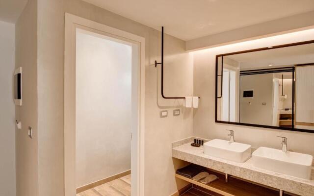 Alboro Seaside Suites