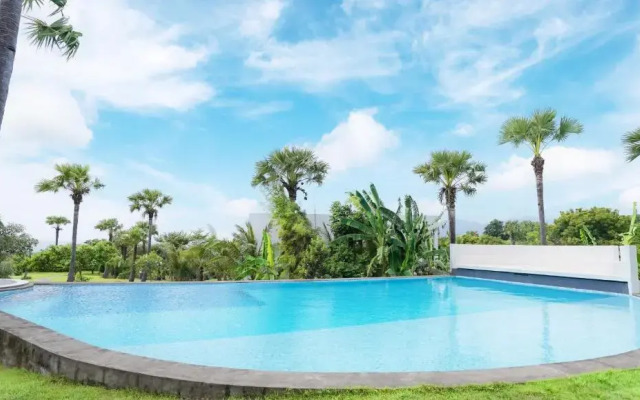 Palm Springs Bali Resorts