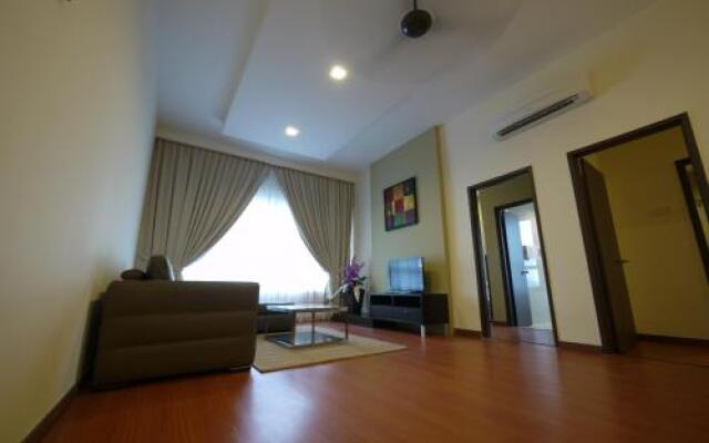 Hypermall Apartment