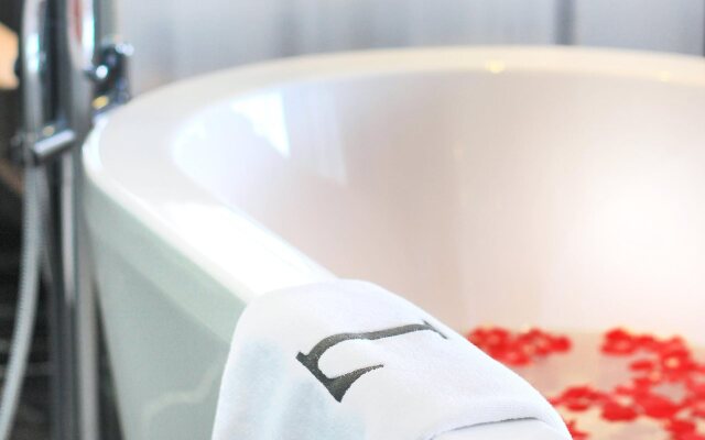 L Hotel Seminyak