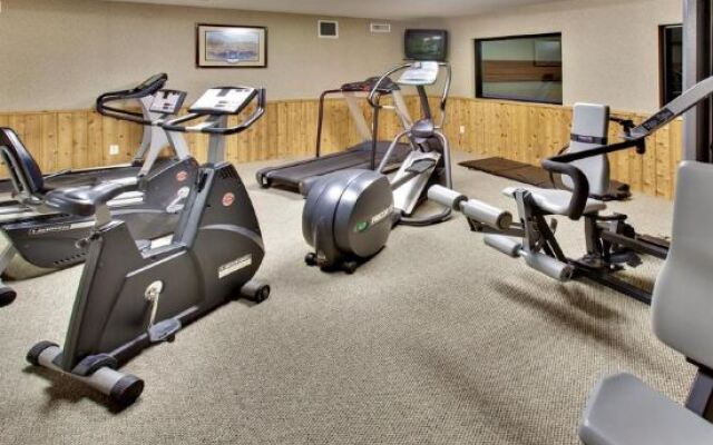 Holiday Inn Express Watertown