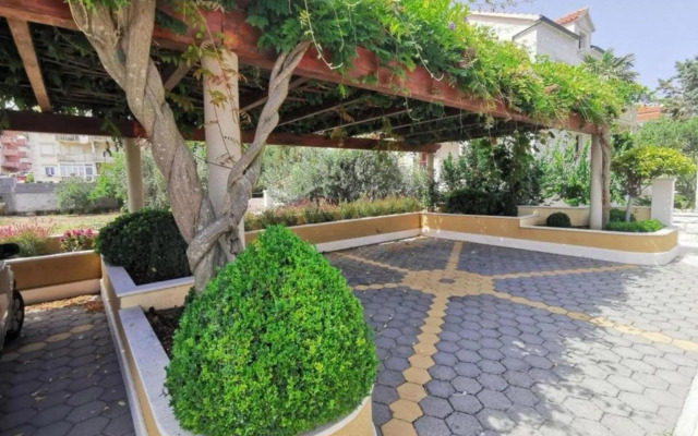 White house Supetar-Brač