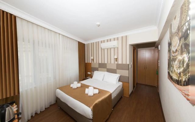 Aspalace Hotel