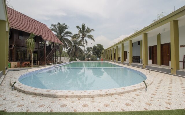 Bwalk Hotel by OYO Rooms