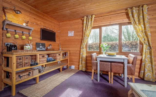 The Weebothy By Cupar
