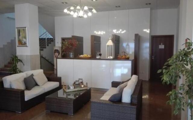 Hotel Limba CTT