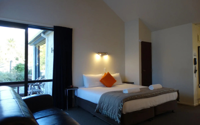 Alpine Glacier Motel