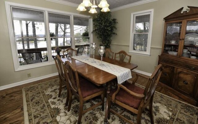 River Rest Bed and Breakfast