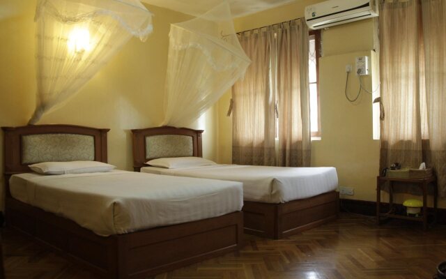 Hotel Rainbow