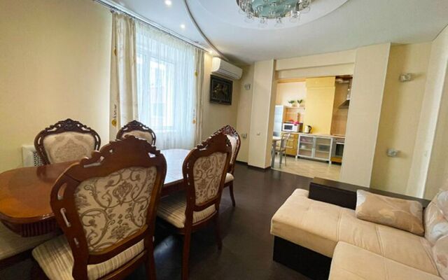 Апартаменты Флэтс-Лайн на ул. Красноармейская, д. 130