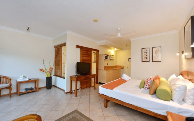 Seascape Holidays- Hibiscus Apartment