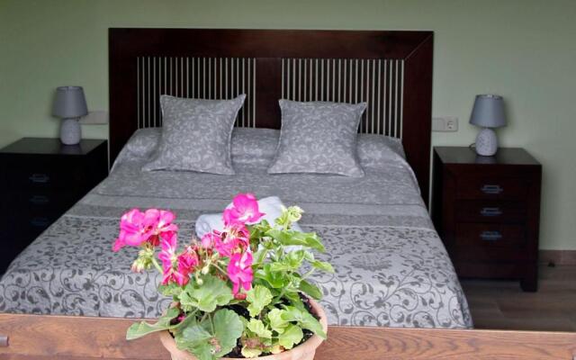 Los fresnos de ribadesella 5 personas