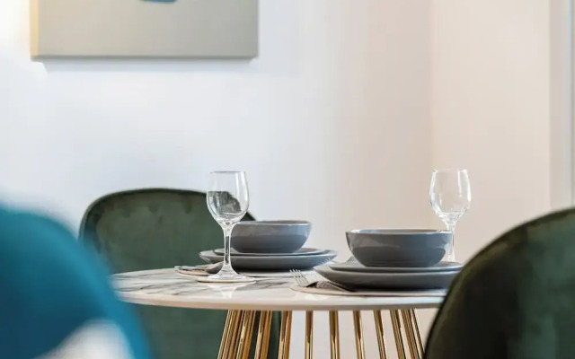 JOIVY Stylish 1 bed flats in Soho