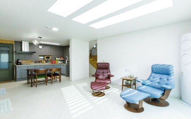Gyeongju Art Hill Pension