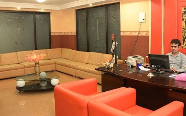 Solitaire Suites