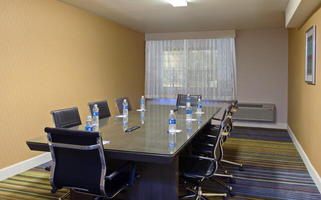 Holiday Inn Express San Bernardino - Colton by IHG