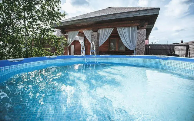 Пушкинский дворик