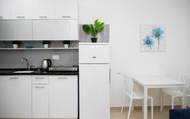 Gk Apartment Ben Gurion St.