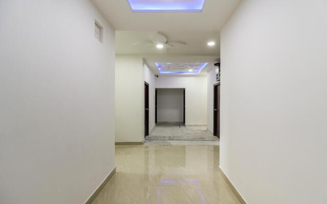 OYO Flagship 75583 Thatipally Mansion