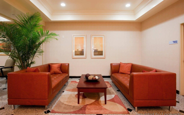 Holiday Inn Express Los Angeles Airport Hawthorne by IHG