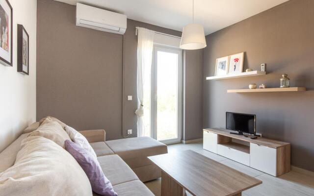 Apartment in Novalja Near Sea Beach