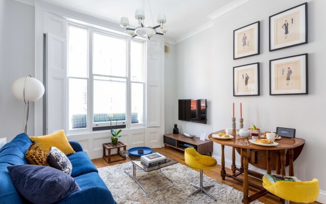 Stylish Notting Hill apartment for 2-4