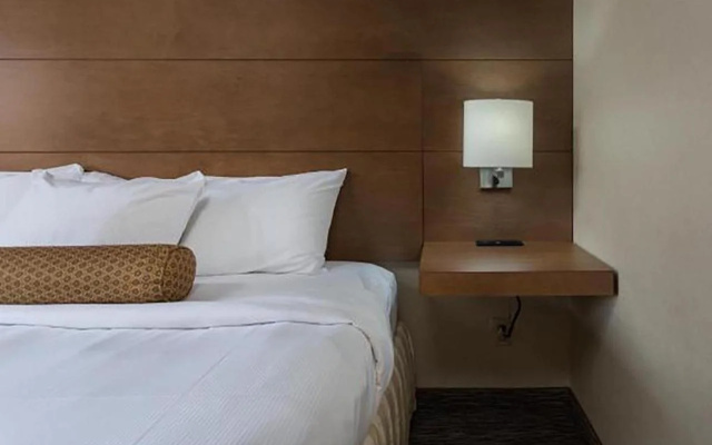 Yuma Inn & Suites