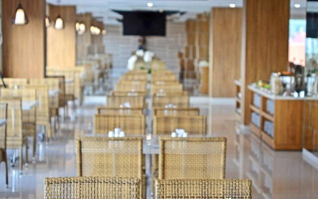 Whiz Prime Hotel Basuki Rahmat Malang