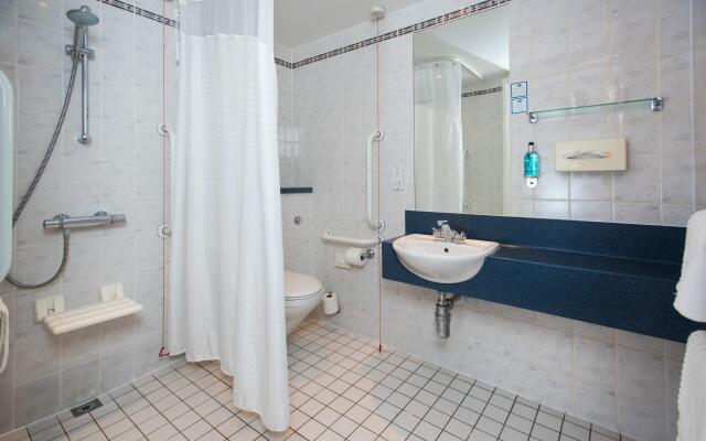Holiday Inn Express Lichfield by IHG