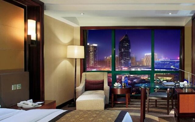 Chongqing Empark Grand Hotel
