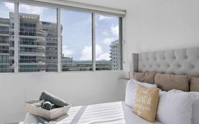 Navio Beach 2BDR Oceanfront Pool Parking