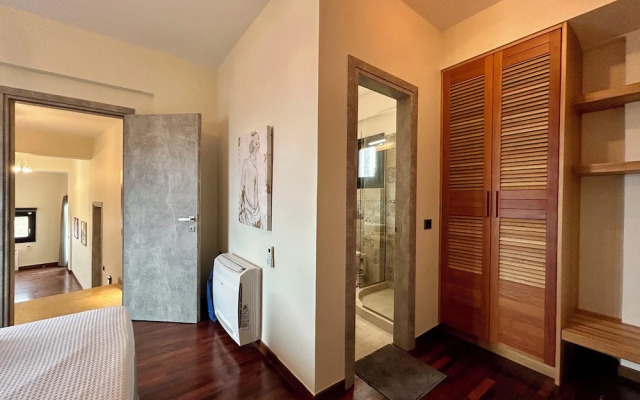 Golden Moments Luxury Stone Villas.