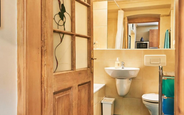 Buda Hills villa apartment