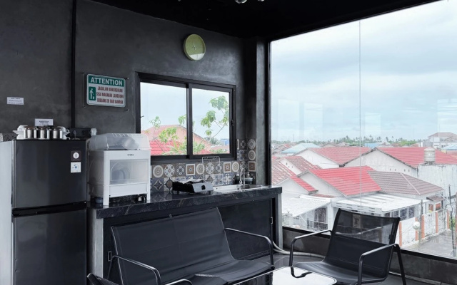 Urbanview Hotel Syariah Keys Banjarmasin by RedDoorz – Balcony – Banjarmasin