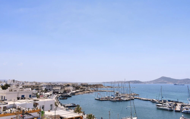 Mariet Naxos Elegant Suites