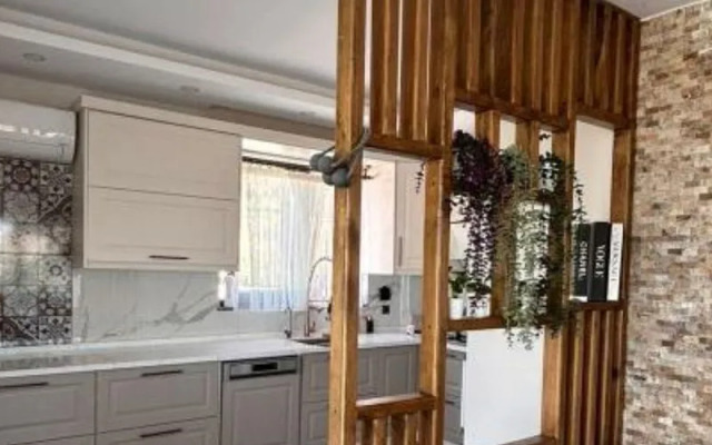 Green Valley House