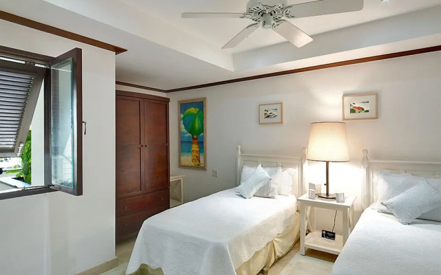 Coral Cove Beachfront Villas