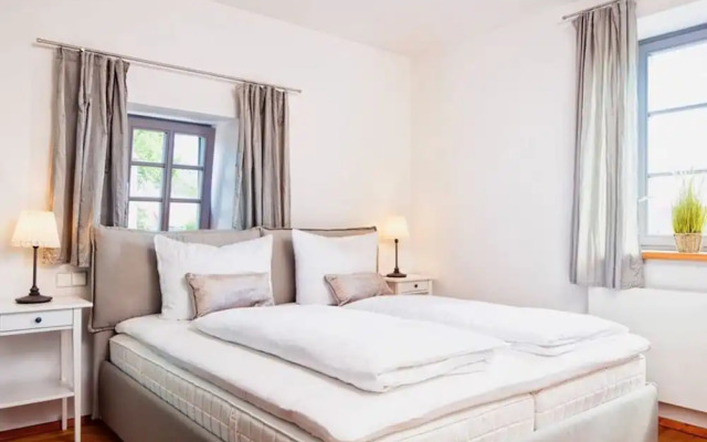 2 on the Estate - Mosch