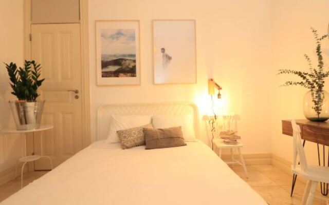 Alma Nossa Guest House