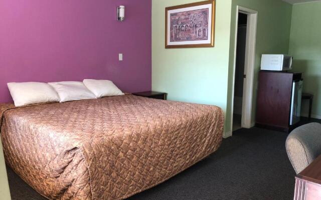 Grand Motel