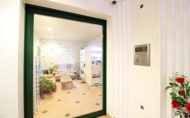 Patio Kyobashi Hotel