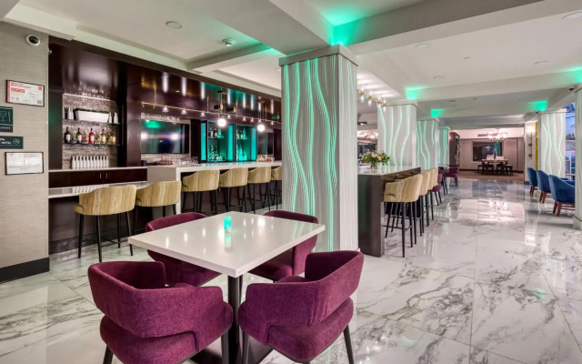Holiday Inn Kansas City Downtown by IHG