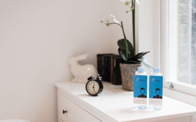 The Lillie Road Residence I - Eh1