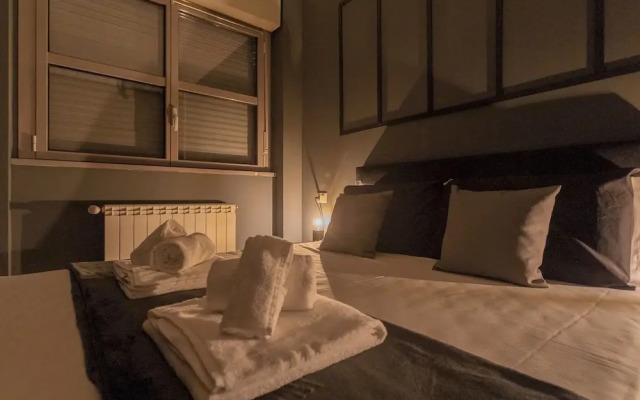 Black Loft Como by Rent all Como